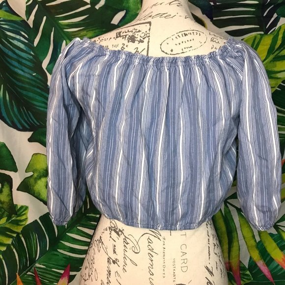 EUC $34 Hollister Medium Blue Stripe Off Shoulder Mid Sleeve Summer Crop Top - Picture 2 of 6